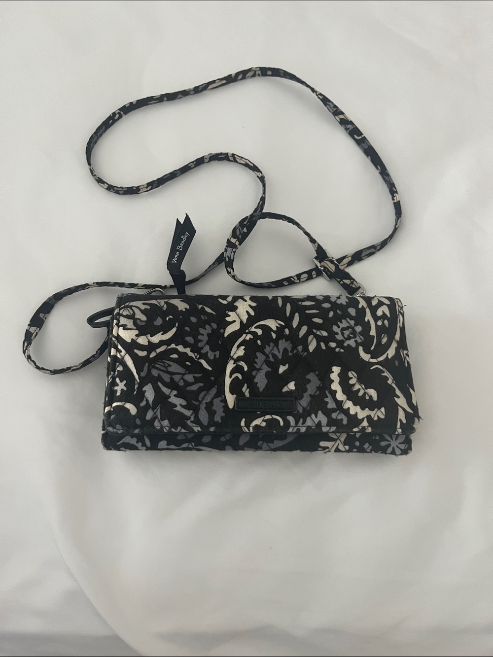 Vera Bradley Black, Blue & Cream Quilted Paisley Crossbody Wallet - Picture 12 of 12